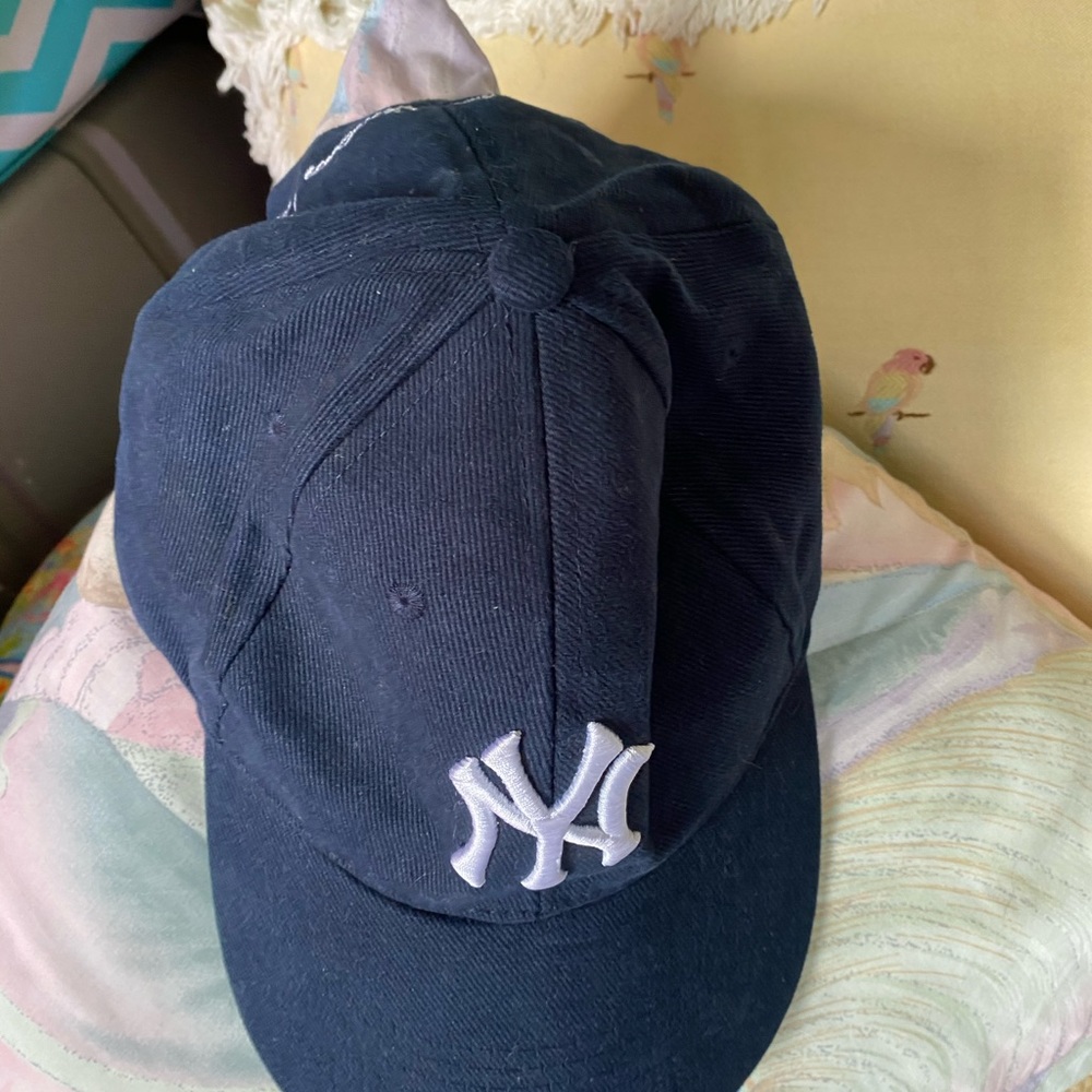 NY cap - Picture 3 of 4